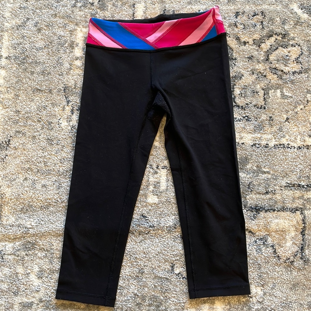 Ivivva by Lululemon Capri Pants